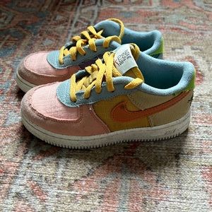 Nike “Sun Club” AF1’s
